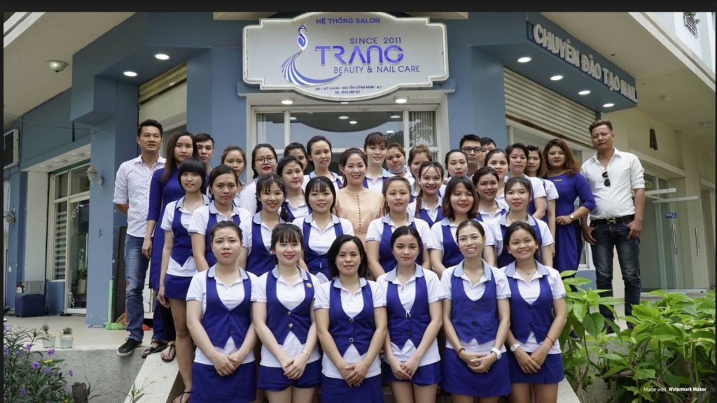 nhung trung tam day nghe nail o hcm