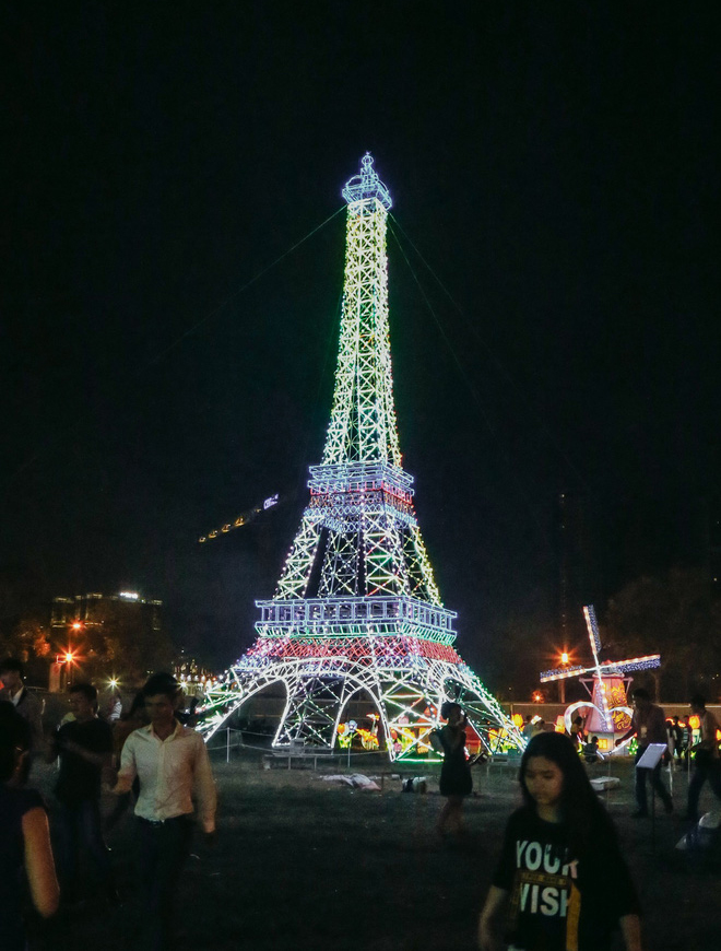 le hoi anh sang o sai gon 7
