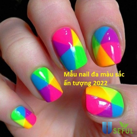 Các bước thực hiện mẫu nail đa màu sắc đơn giản mà cô gái nào cũng có thể làm Các bước thực hiện mẫu nail đa màu sắc đơn giản mà cô gái nào cũng có thể làm