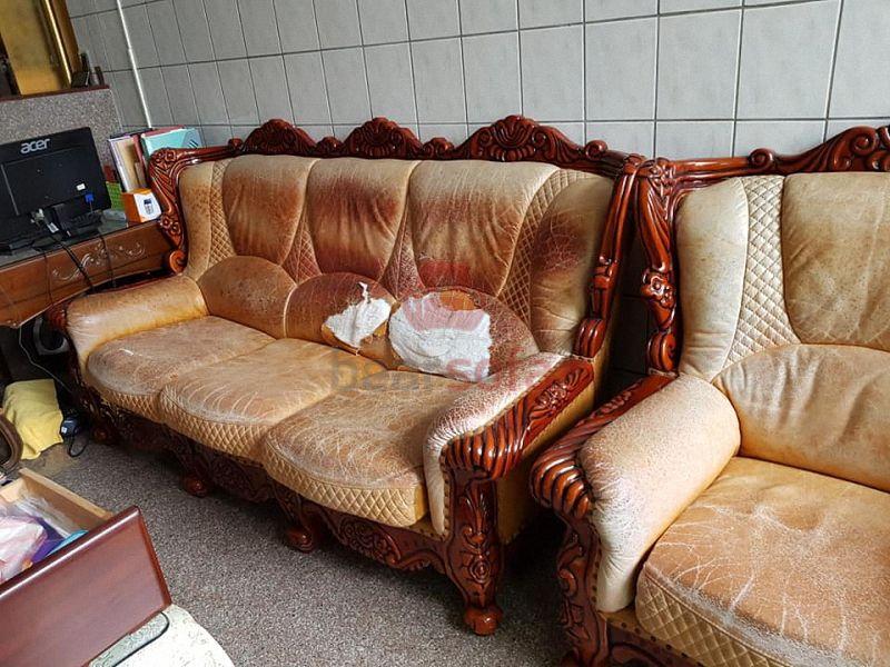 Bộ ghế sofa tại văn phòng công ty anh Thực
