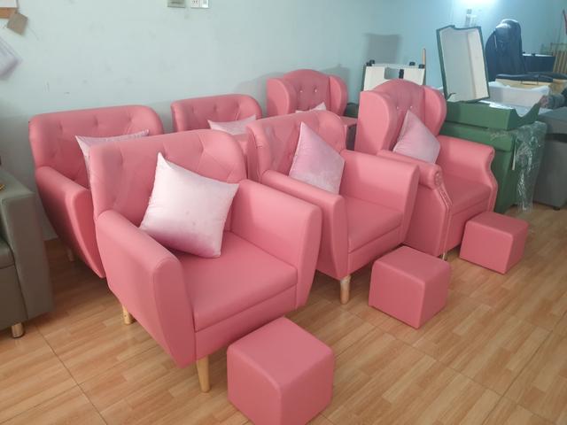 Ghế Sofa Làm Nail - Nâng Tầm Không Gian Và Phong Cách Cho Salon Của Bạn